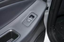 2024款奇瑞艾瑞泽5