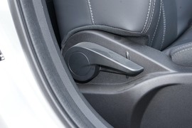 2024款奇瑞艾瑞泽5