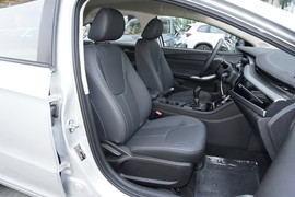 2024款奇瑞艾瑞泽5