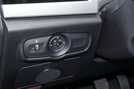 2024款奇瑞艾瑞泽5