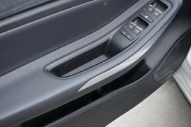 2024款奇瑞艾瑞泽5