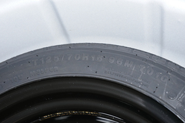 2024款奇瑞艾瑞泽5