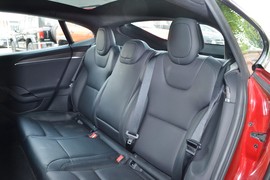 2023款特斯拉Model