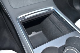 2024款特斯拉Model