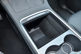 2024款特斯拉Model