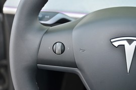 2024款特斯拉Model