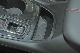 2023款雪佛兰探界者