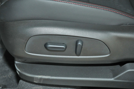 2023款雪佛兰探界者