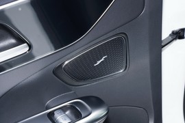 2024款奔驰C级新能源