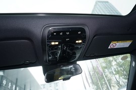 2024款奔驰C级新能源