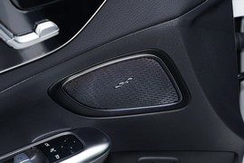 2024款奔驰C级新能源