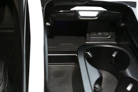 2024款奔驰C