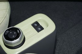 2024款吉利熊猫mini