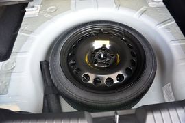 2013款雪佛兰科鲁兹1.8L