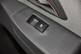 2013款雪佛兰科鲁兹1.8L