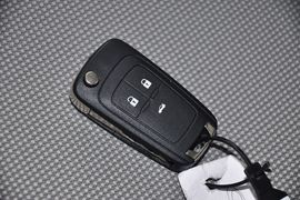 2013款雪佛兰科鲁兹1.8L