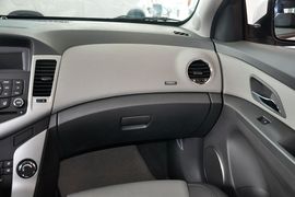 2013款雪佛兰科鲁兹1.8L