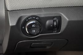 2013款雪佛兰科鲁兹1.8L