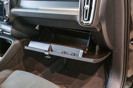 2024款沃尔沃XC40