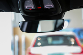 2024款沃尔沃XC40