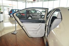 2015款斯柯达明锐1.4T