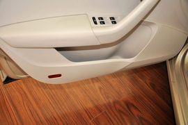 2015款斯柯达明锐1.4T