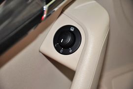 2015款斯柯达明锐1.4T