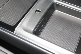 2024款奔驰C