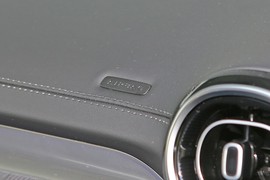 2024款奔驰C