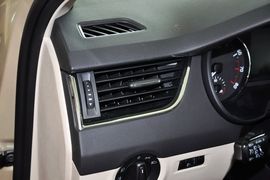 2015款斯柯达明锐1.4T