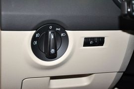 2015款斯柯达明锐1.4T