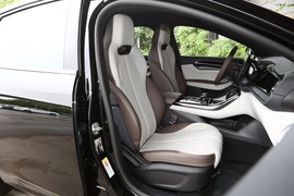 2024款比亚迪秦PLUS