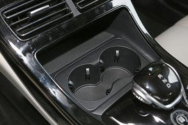 2024款比亚迪秦PLUS