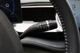 2024款比亚迪秦PLUS