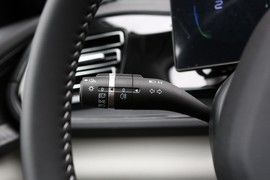 2024款比亚迪秦PLUS