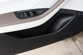 2024款比亚迪秦PLUS