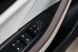 2024款比亚迪秦PLUS