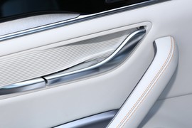 2024款比亚迪宋PLUS新能源