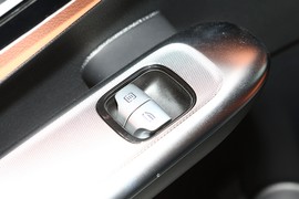 2024款奔驰GLC