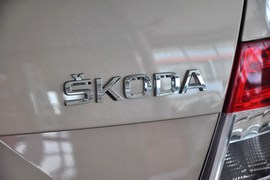 2015款斯柯达明锐1.4T