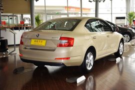 2015款斯柯达明锐1.4T