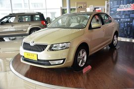 2015款斯柯达明锐1.4T