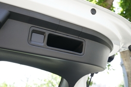 2024款东风风行雷霆