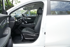 2024款东风风行雷霆