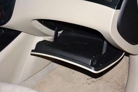 2011款日产骐达1.6L