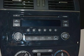 2011款日产骐达1.6L