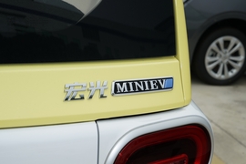 2024款五菱宏光MINIEV