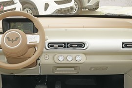 2024款五菱宏光MINIEV