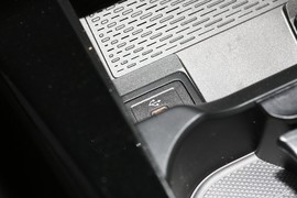 2024款奔驰A级AMG