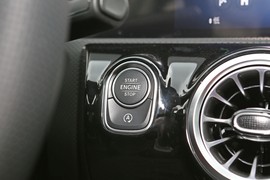 2024款奔驰A级AMG